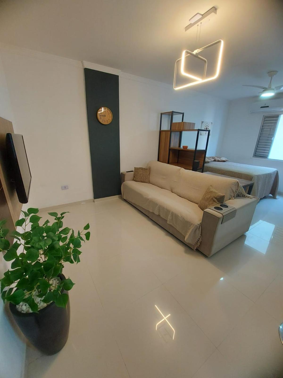Apartamento Estudio Em Caraguatatuba Com Garagem Exterior foto